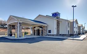 Cobblestone Hotel & Suites Killdeer Nd